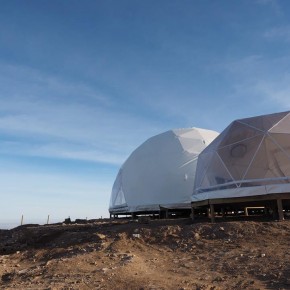 Con domos sustentables reconstruyen estación científica en pleno desierto de Atacama